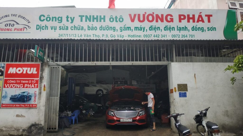 Garage sửa chữa ô tô Vương Phát