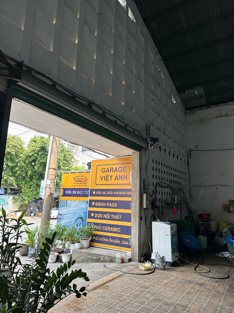 Garage xe ô tô Việt Anh 