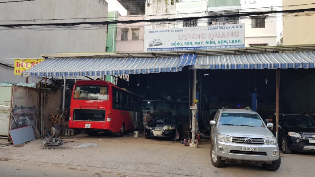  Garage ô tô Hương Quang 