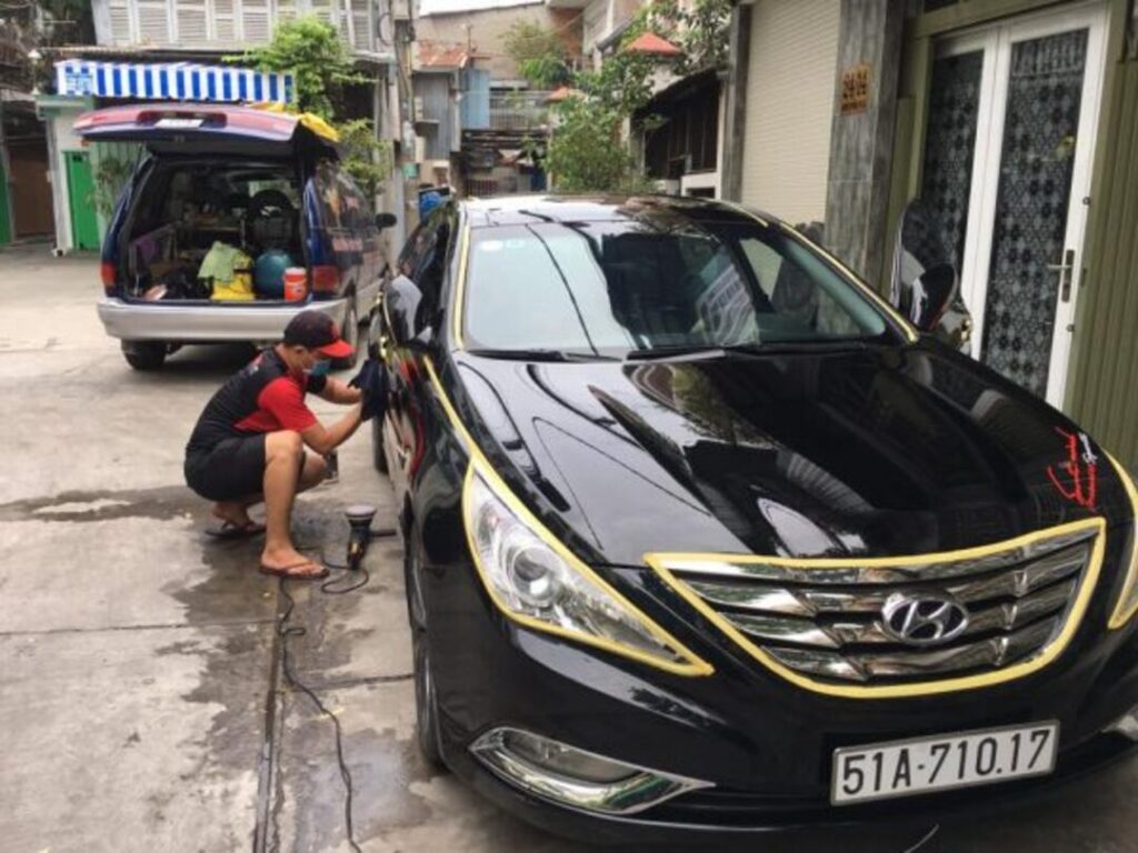 Garage ô tô Trung Hưng